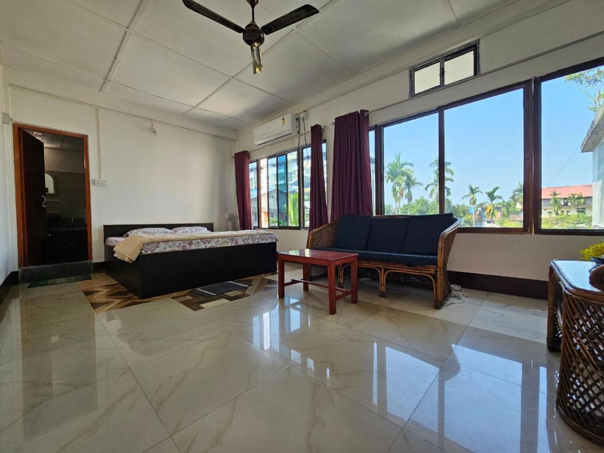 Bhaskar Homestay Dibrugarh Extérieur photo